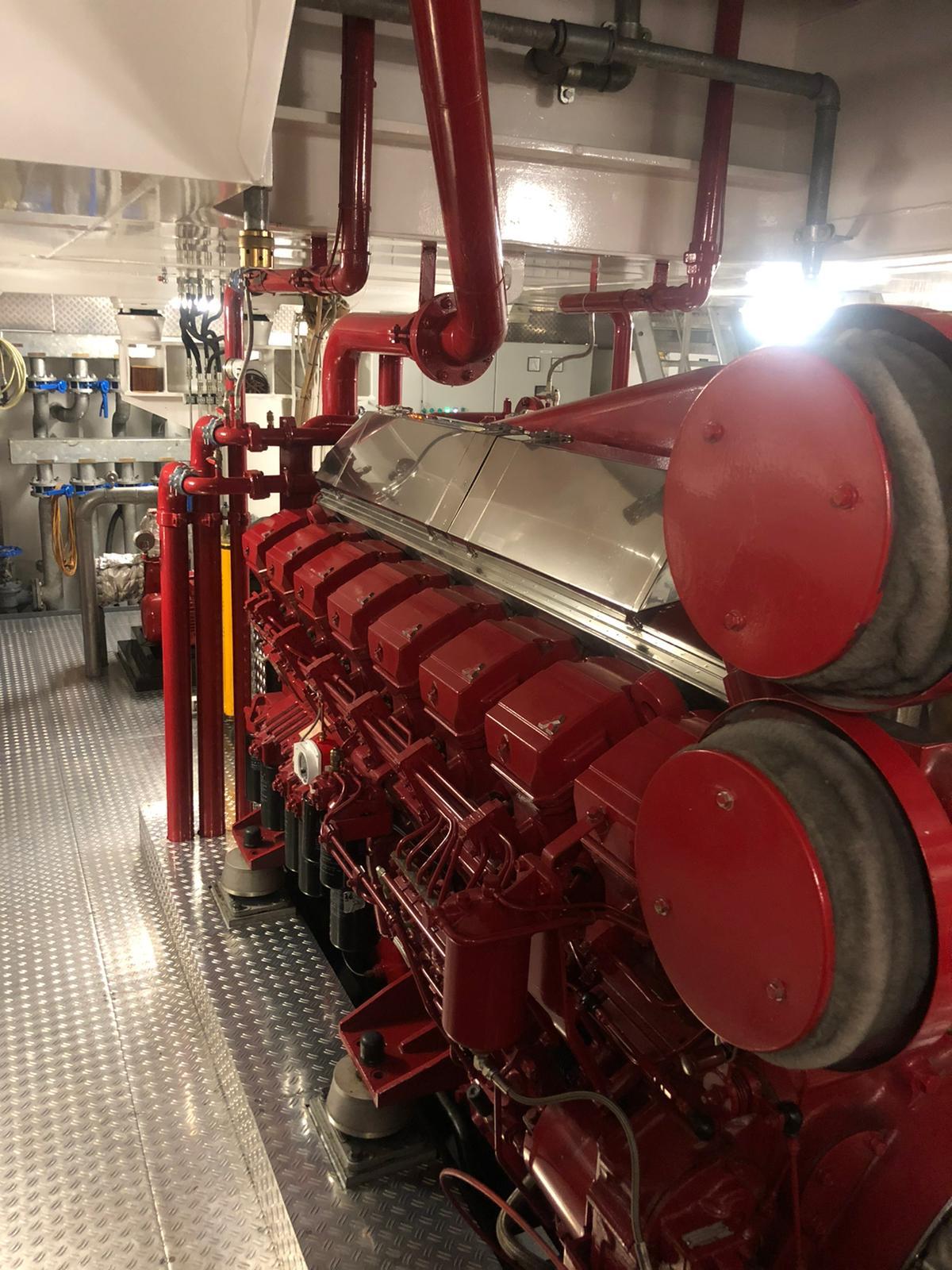 Motorruimte 2 | WOW Shipping